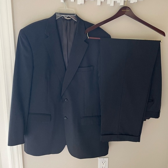 Pronto Uomo Wool 2 Button 2 Piece Suit 45L Charcoal Grey 39/31 Pleat Front - Picture 1 of 10